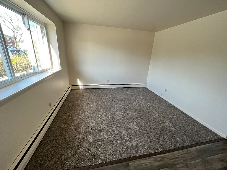 5506 W Lincoln Ave #1 — Photo 2