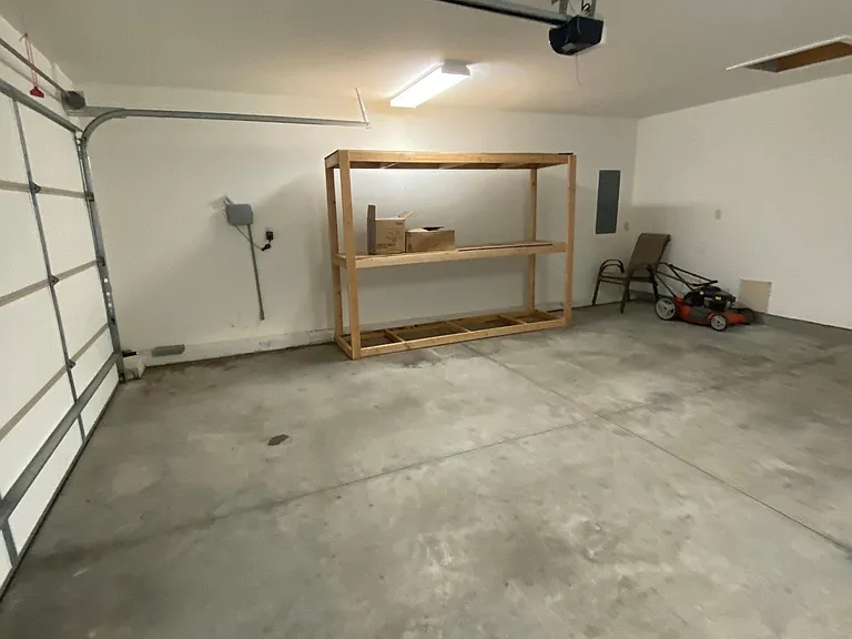 2116 Iron Eagle Ct — Photo 13