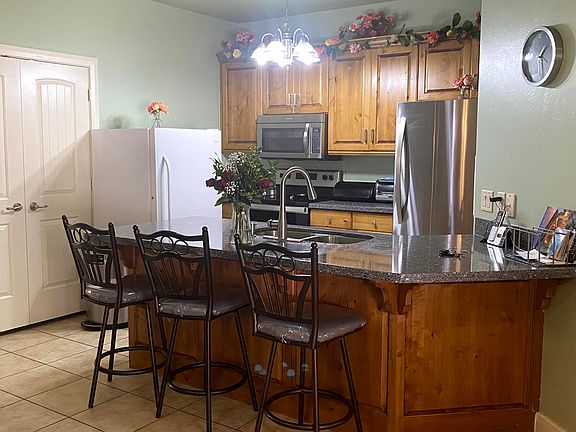 4th image of 1165 W Indian Hills Dr Unit 5C