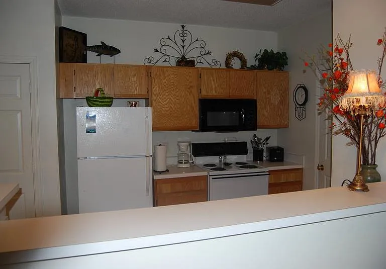 Argyle Place Apartment Homes — Photo 6
