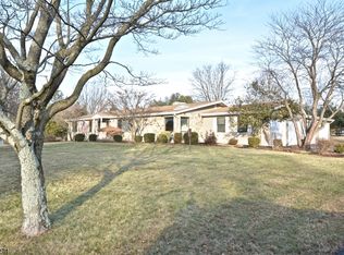 4 Oak Grove Rd, Flemington, NJ 08822