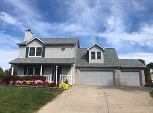 2004 Weather Wood Pl, Fort Wayne, IN 46818