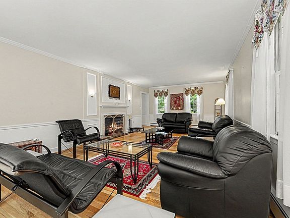 5th image of 192 Peakham Rd