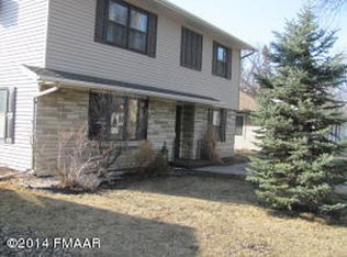 1538 5th St N, Fargo, ND 58102