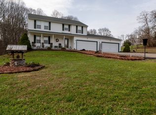 6769 Franklin Valley Rd, Jackson, OH 45640