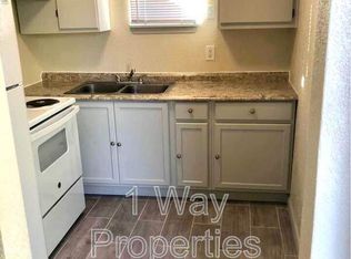 156 4th St #B, Westwego, LA 70094
