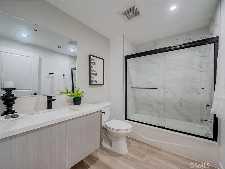7018 Alabama Ave #203 — Photo 11
