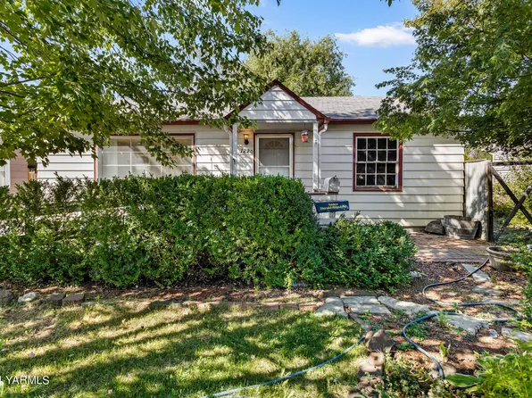 1220 Queen Ave, Yakima, WA 98902