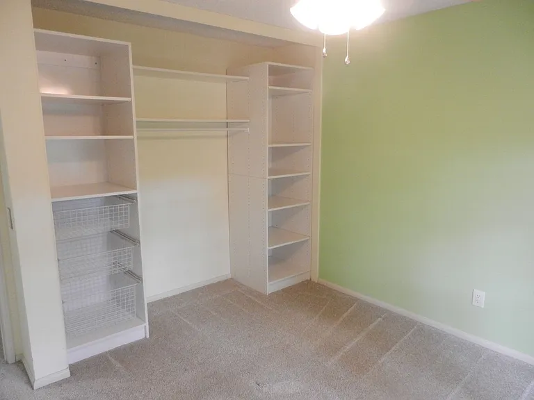 4473 Augusta Dr — Photo 25