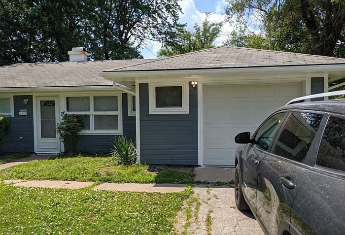 1st image of 7604 E 110th St #7604