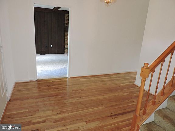 5th image of 1014 Farm Haven Dr