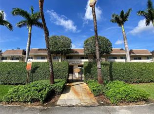 14500 SW 88th Ave APT 101, Palmetto Bay, FL 33176