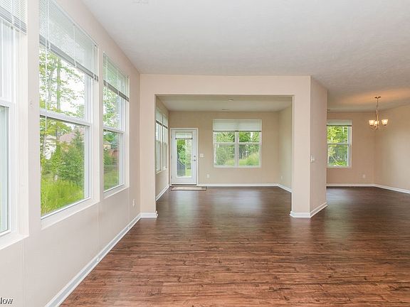 5th image of 18650 Whitemarsh Ln