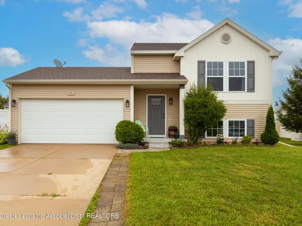 65 Lilac Ln, Mason, MI 48854
