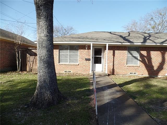 1st image of 1214 Hall St #1214