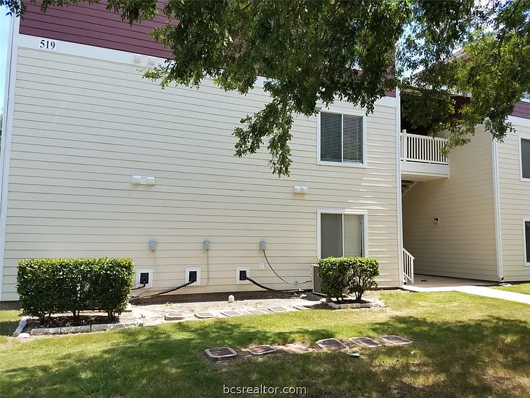 519 Parkway #201 — Photo 17