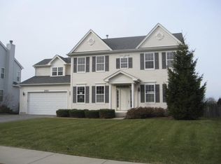 2443 Trailside Ln, Wauconda, IL