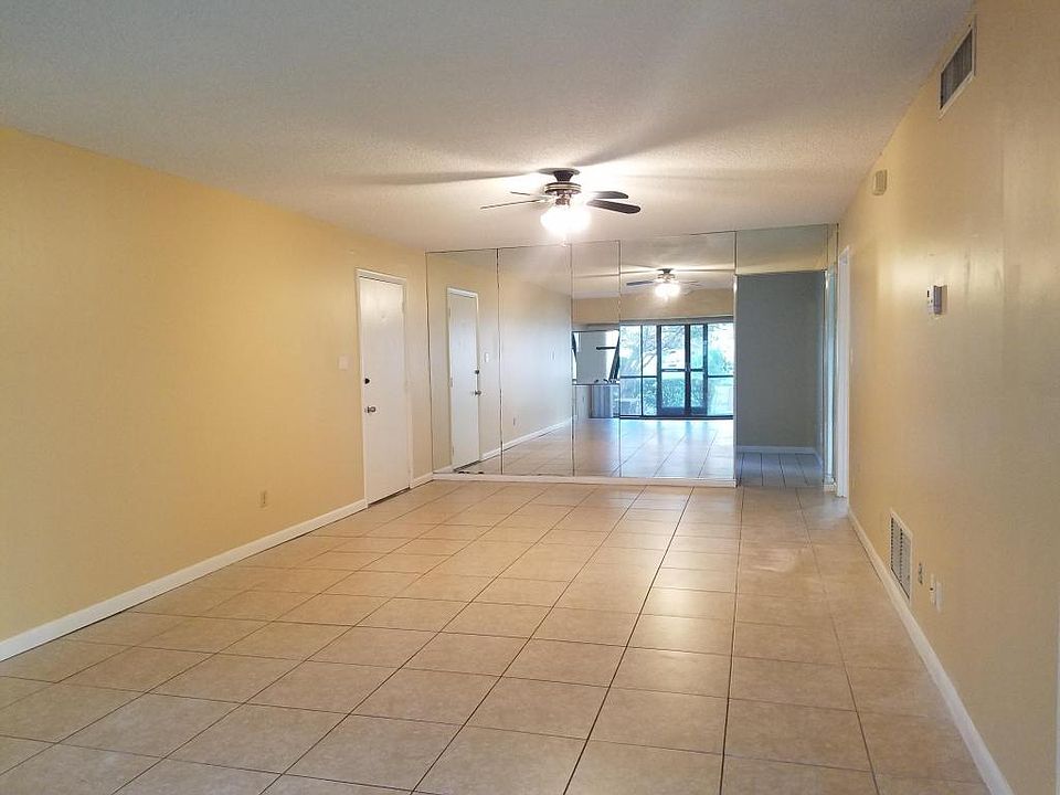 1st image of 2050 Oleander Blvd APT 3-106