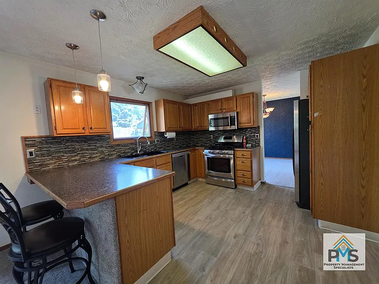 8991 Rendon Dr — Photo 7