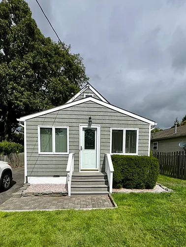 31 W Arverne Ave Photo 1