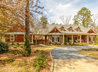 140 Ridgeview Rd, Southern Pines, NC 28387