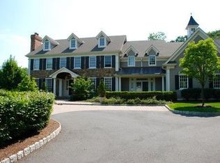 8 Tiger Dr, Califon, NJ 07830