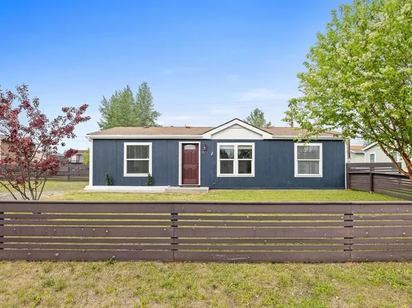 871 Refinery Loop, North Pole, AK 99705