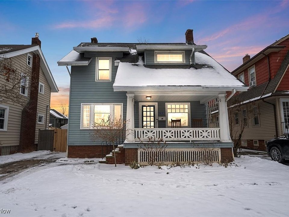 1st image of 17619 Archdale Ave
