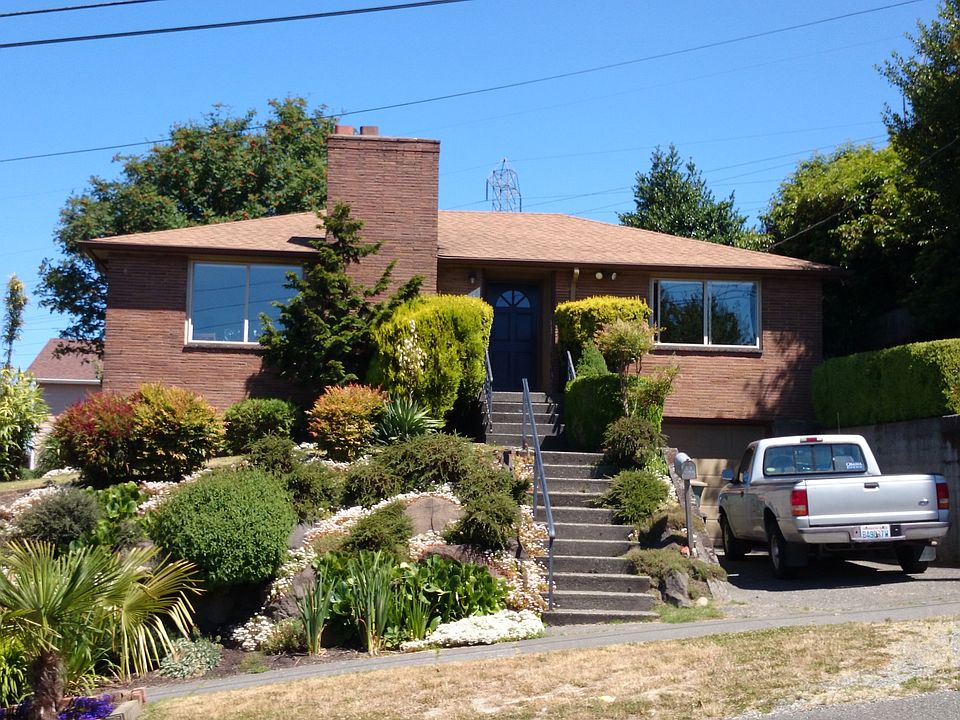 2nd image of 1318 S Angeline St