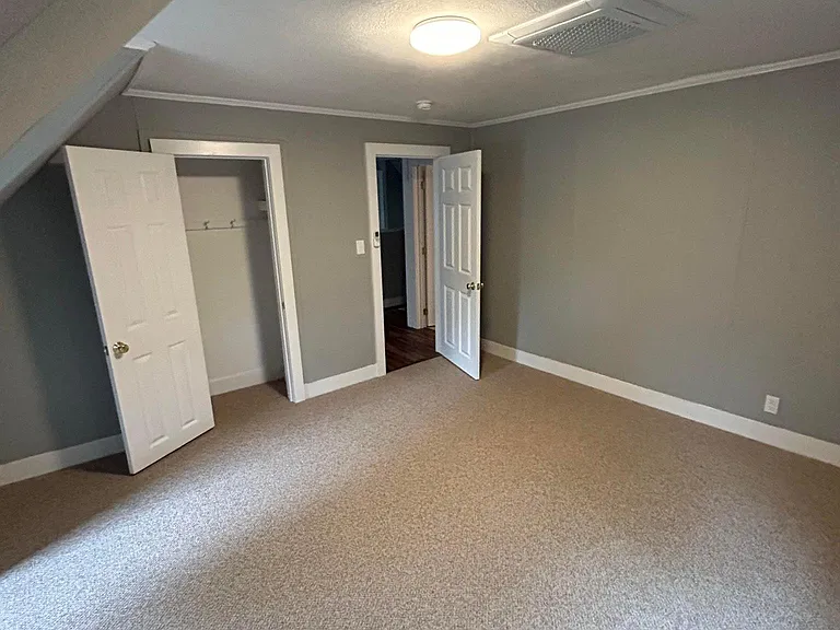 43 Hillcrest Rd #5 — Photo 12
