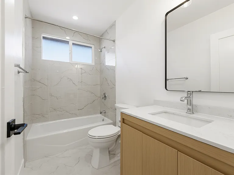 2817 Sycamore Ave — Photo 12