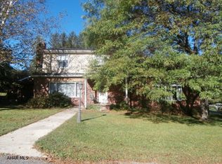 81 Jackson St, Coalport, PA 16627