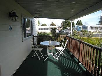 2nd image of 31 Hacienda Dr