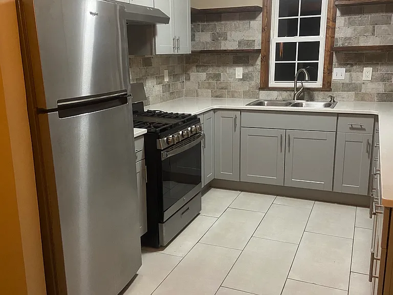 2509 SW C Ave — Photo 15