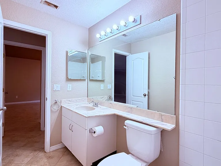 12424 Wilcox Ct — Photo 22