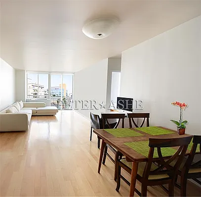 Rented by Peter Ashe | media 9