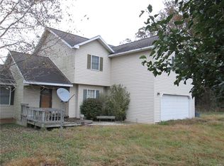 18698 Prairie Dr, Lebanon, MO 65536