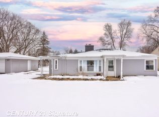 723 Pioneer Trl, Saginaw, MI 48604