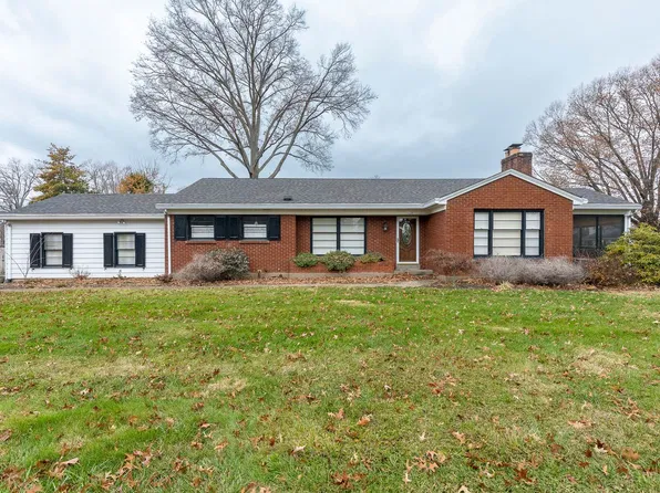 4225 Rudy Ln, Saint Matthews, KY 40207