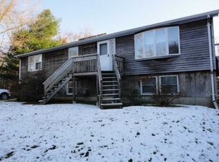 38 Holmes Rd, East Lyme, CT 06333