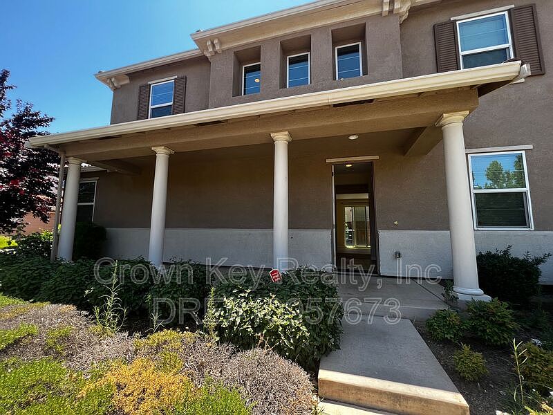 1st image of 346 W Portales Dr