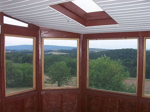 DECK SKYLIGHT