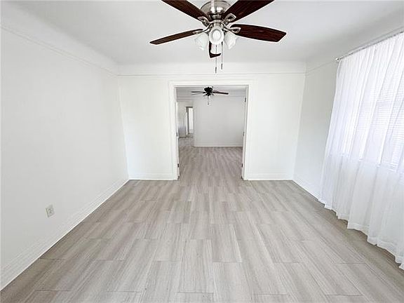 3rd image of 3640 Elysian Fields Ave