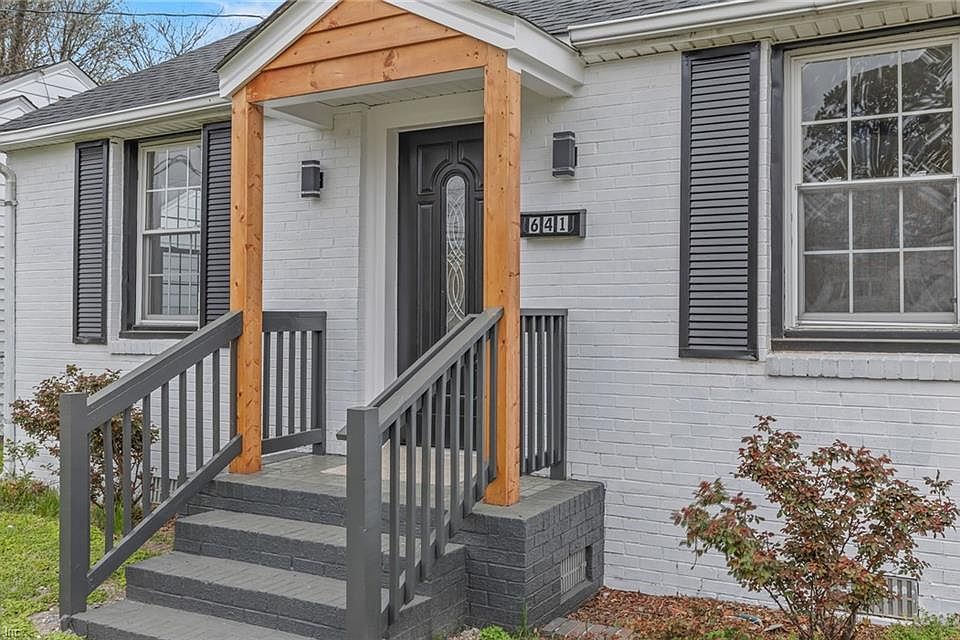 1st image of 641 33rd St