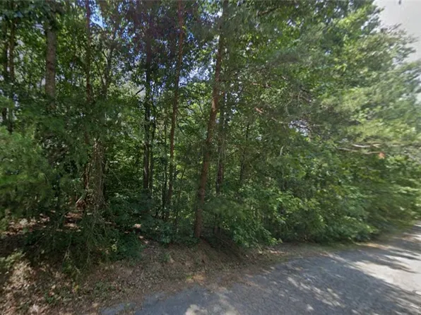 255 Brandywine Dr, Westminster, SC 29693