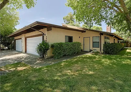 1701 Humboldt Ave #2 Photo 1