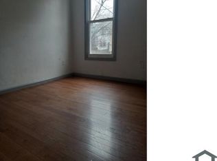 325 Forrest St FLOOR 1, Jersey City, NJ 07304