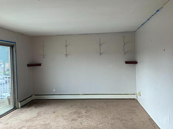 4th image of 43 Garden View Ter Unit 12