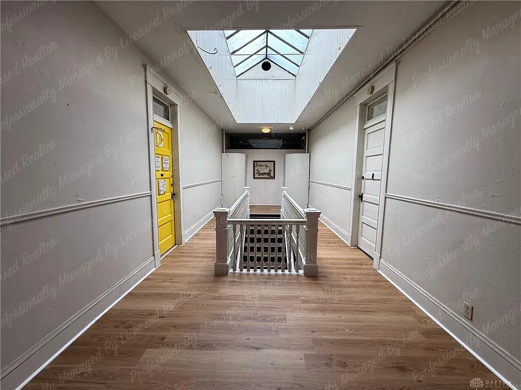 3 bed, 1.0 bath, $1,100 — Photo 3