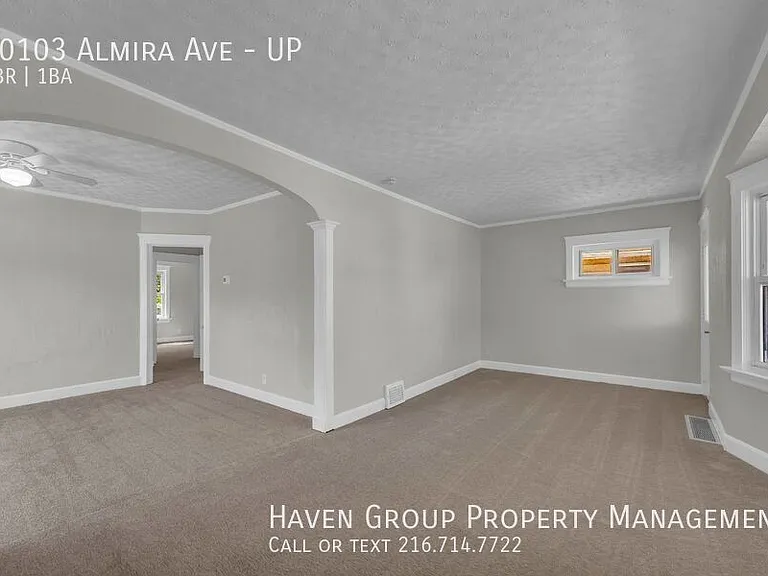 10103 Almira Ave #UP — Photo 9